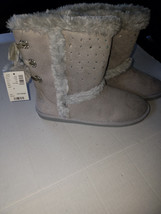 Girls or  Women Lace up Back  Justice Gray Glitter Size 9 NWT - $24.25