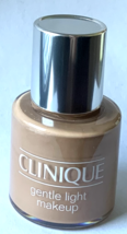 CLINIQUE Gentle Light Makeup 1 oz / 30mL - 06 NATURAL HALO New In Box RARE - $174.21 CAD