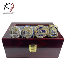 NBA Warriors Steph Curry 4-Pack Championship Ring Trophy Case Set - $663.05 MXN