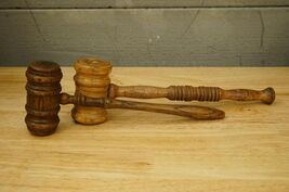 Vintage Wood Lot 2 Court Judge Auctioneer Meeting Gavels Lathe &amp; Hand Tu... - $826.73 MXN