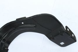 2002-2005 MERCEDES-BENZ C230 COUPE RIGHT HEADLIGHT BRACKET K8465 image 5