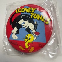 Vintage 1995 Looney Tunes Tweety Bird Sylvester Safety Pin Back Button NEW SEALE - $7.99