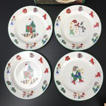 Set of 4 WELCOME WINTER  Stoneware Salad  Plates Ro Gregg - €15,99 EUR