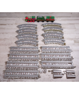 Vintage Lionel Learning Curve Holiday Flyer Train Set w/ Snowy Tracks 19... - $40.38