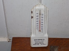 Vintage Allen Hardware Co. Metal Advertising Thermometer - $830.41 MXN