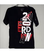 Jordan Black Graphic T-Shirt - $223.90 MXN