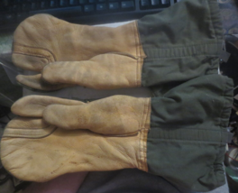Illinois Glove co Military Extreme Cold Trigger Finger Mittens size Medium - £14.50 GBP