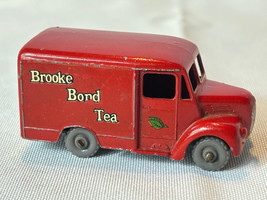 VTG Lesney No 47 Diecast Toy Vehicle Brooke Bond Tea 1 TON TROJAN VAN En... - £39.07 GBP