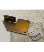 Dynapac Holder Plate 382180 - $42.22 CAD