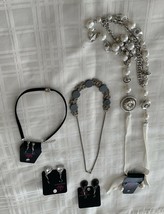 Paparazzi Jewelry Lot Five Pieces Necklace Earring Set White Black NWT Brand New - £9.07 GBP