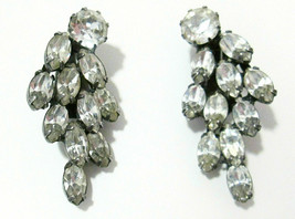 Beautiful Vintage Signed WEISS Clip on Earrings Faceted Ice Crystal Rhin... - £26.97 GBP