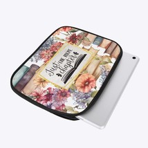 iPad Sleeve - Books - Just one more Chapter - awd-503 - £24.95 GBP