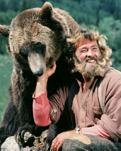 Dan Haggerty in The Life and Times of Grizzly Adams with bear smiling 16x20 Canv - £56.29 GBP