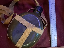 Army vintage water bottle [ARM10145] - $88.98 CAD