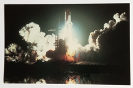 Kennedy Space Center Space Shuttle Challenger Night Launch NASA FL UNP Postcard - £6.18 GBP