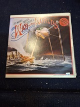 War of the worlds movie double record [ENT10254] - $1,615.58 MXN