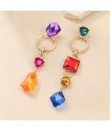 HIGH FASHION GEOMETRIC SHAPE DESIGN ACRYLIC WOMEN COSTUME EARRING - $9.99