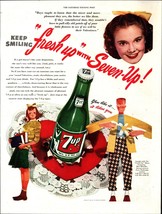 1946 7UP 7-UP soda valentine keep smileing  &amp; girl art vintage print ad e9 - $25.98
