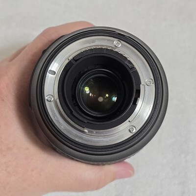 Nikon AF-S VR Zoom-Nikkor 70-300mm F/4.5-5.6G IF-ED Lens w/ Caps Item image 10