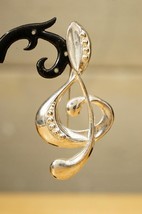 Vintage Estate Jewelry Silver Plated TREBLE CLEF Music Brooch Pin - £19.88 GBP