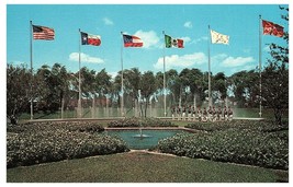 Star Mall &amp; Dancing Waters Six Flags Texas Dallas Fort Worth Postcard - £3.85 GBP