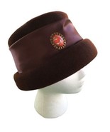 Vintage brown 100% wool felt Cloche women&#39;s hat Union-made 1950s - £16.25 GBP