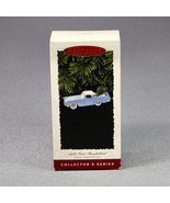 Hallmark 1993 Classic American Cars Series #3 1956 Ford Thunderbird Orna... - $20.35 CAD