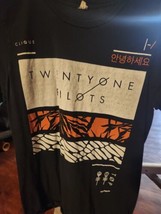 Twenty One Pilots Shirt Small skeleton clique alien logo tee regional at... - $12.51