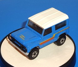 Matchbox 1 Loose SUV Land Rover Ninety Blue w/ White Top &amp; Hitch - $4.00