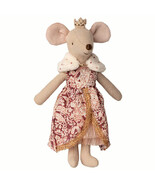 Maileg Queen Mouse–Mom Size 6H, Royal Doll with Removable Dress,Castle Gift Box - $1,432.68 MXN