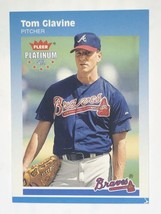 Tom Glavine 2002 Fleer #205 Atlanta Braves MLB Baseball Card - £0.77 GBP