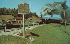 Steamtown USA Bellow Falls Vermont Hikers Pause To Watch Loco 1916 Postcard - $4.79