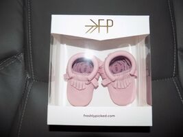 Freshly Picked Rose Pink Soft Sole Leather Moccasins Newborn Shoes Size 0 - $48.95