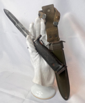 1950&#39;s US Military M5 Bayonet Imperial With M8 Scabbard B.M.Co. - $118.75