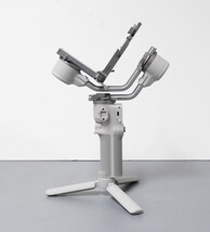 DJI RS 4 Mini Combo 3-Axis Gimbal Stabilizer - Gray CP.RN.00000443.01 image 5