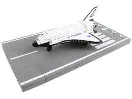 NASA &quot;Discovery&quot; Space Shuttle White &quot;United States&quot; with Runway Section Diecast - £17.91 GBP