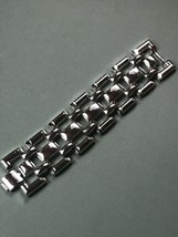 Vintage Very Wide Chunky Silvertone Gate Link Bracelet – 6 and 7/8th’s inches  - £17.79 GBP