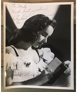 Elizabeth Taylor Signed 1981 8X10 Glossy Photo Movie Actress 1947 No COA - £118.02 GBP