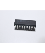MBM10470A-10 Fujitsu ECL 4KBit Bipolar RAM 4Kx1 Memory 10ns IC Ceramic C... - $119.43 MXN