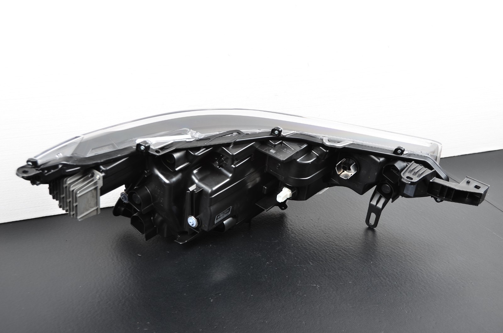 Nice! 2022-2025 Toyota Corolla Cross LED DRL MID Headlight Left Driver Side OEM Item image 7
