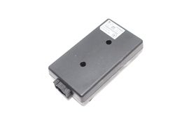 07-13 MERCEDES-BENZ W221 S550 S600 IPOD INTERFACE CONTROL MODULE E4487 image 4