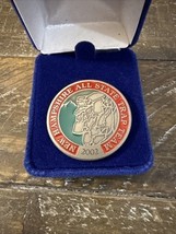 New Hampshire All State Trap Team 2002 Pin With Box - $3,097.98 MXN