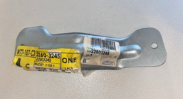 1997-2005 CHEVROLET MALIBU FRONT FENDER UPPER BRACKET. PART NUMBER 22603... - $668.33 MXN