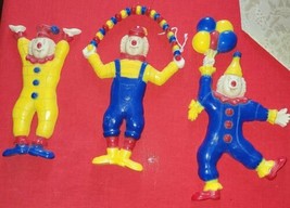 Vintage clowns wall decor hanging hard plastic set of 3 yellow blue red nursery - £29.56 GBP
