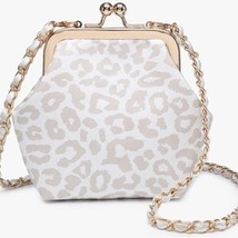 Cleo Coin Pouch Crossbody Clutch Light Grey Cheetah - $711.52 MXN
