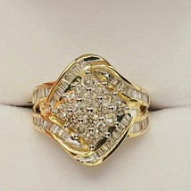 2Ct Rotondo Finto Anello Fidanzamento Grappolo Diamanti 14K Placcato Oro Giallo - £86.37 GBP