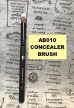 ABSOLUTE NEW YORK PROFESSIONAL CONCEALER BRUSH AB010 - £2.35 GBP