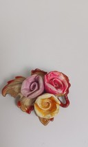 Vintage Pin Brooch Triple Roses On Leaf Pink Cream Purple - $166.54 MXN