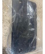 2024 Mercedes GLS 600 MAYBACH AMG Targa A1678858909 OEM Di Fabbrica - $210.94 CAD