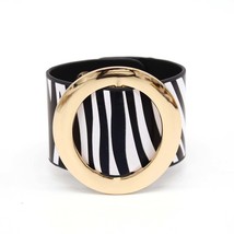 Fashion Brindle Wide Big Circle Leather Bracelet for Women Black White Geometric - £8.62 GBP
